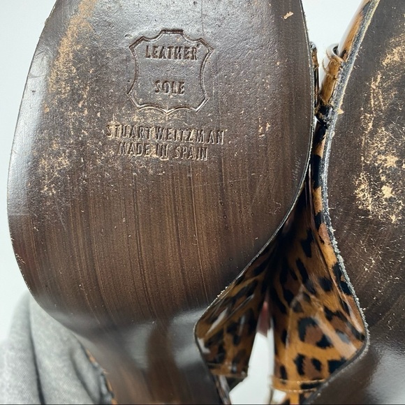 Stuart Weitzman animal print peep toe buckle heels - Picture 7 of 8